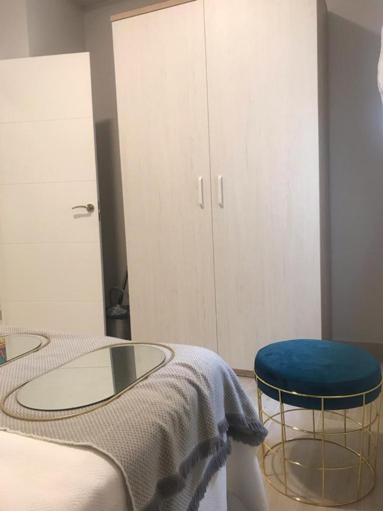 Appartement En Triana: Junto San Jacinto Parking Opcional *