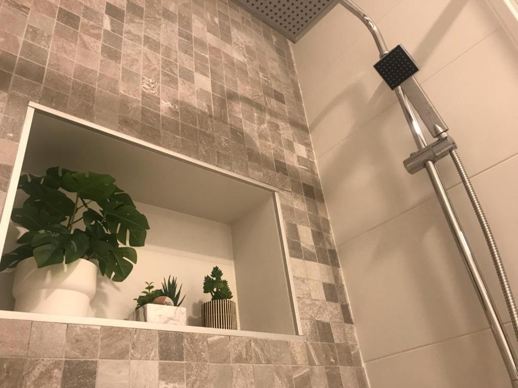 Apartment En Triana: Junto San Jacinto Parking Opcional Seville